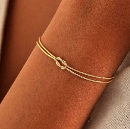 Eternal Knot Gold-Tone Adjustable Bracelet for Women | Dainty Couples Chain Link Bracelet