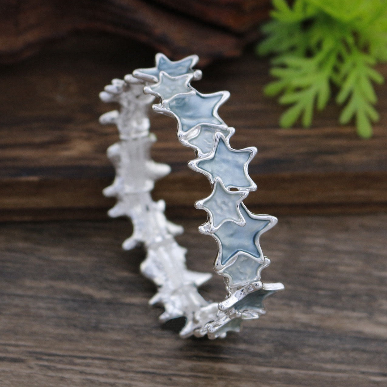 Enamel Star Stretch Bracelet for Women